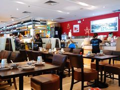 大堂-大头虾越式风味餐厅(光明广场店)