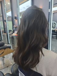 -藤野造型烫染·漂发