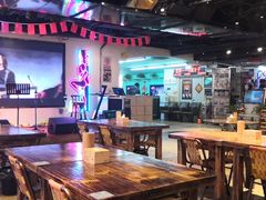 大堂-马路牙子地桌烤肉(工体店)