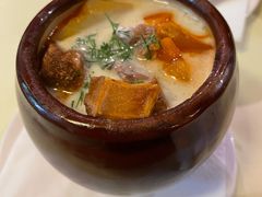 罐焖牛肉-老井俄式餐厅