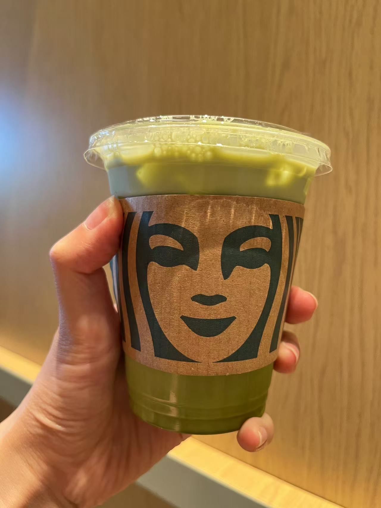 星巴克抹茶拿铁