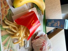 -麦当劳(展览路店)