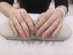 -雅诗迪·美甲美睫纹绣养生美容院