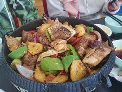 -撒拉人家.酸菜牦牛肉火锅