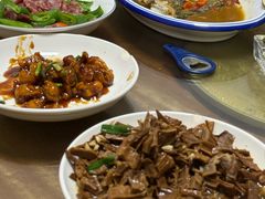 -芦茨金富饭庄·25年老字号·专做稻草鸡