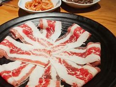 -唯成•韩国炭火烤肉 유성고기