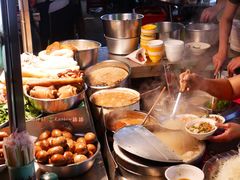 餐饮设施-六合夜市