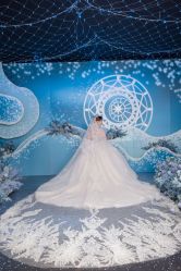 点击看大图 -伯瓷皇后婚纱艺术空间
