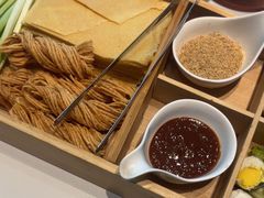 -小渔莊•地道胶东菜(旅游路万象省博物馆店)