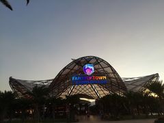 -三亚海昌梦幻海洋不夜城