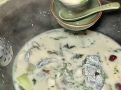 -鲜潭蒸汽石锅鱼(五道口购物中心店)