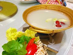 堂灼雪花牛肉-天港海鲜(创新港天港禧悦酒店)