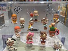 -泡泡玛特POPMART(凯德大峡谷店)