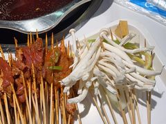 -佰人王串串香火锅(洋珠巷店)