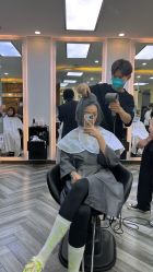 -丁和李朴美发沙龙