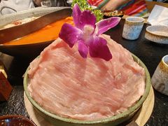 -鹿鸣山草本茶香火锅(园西路店)