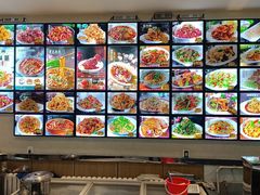 -老码头黑皮肘子锅包肉(赣水路店)