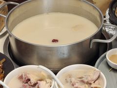 -煲王粤菜餐厅(中侨中心店)