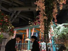 -沪小胖小龙虾(淮海中路旗舰店)
