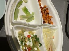 -左庭右院鲜牛肉火锅黑金店(陆家嘴中心店)