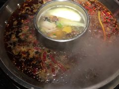 -好汉锅园林秘制老火锅 柴火霸王鸡(金沙店)