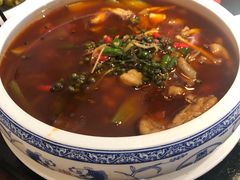 -渝半城经典川粤菜(重庆天地店)