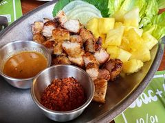 烤猪颈肉佐菠萝紫苏叶-Blac+Blac(中海环宇荟店)