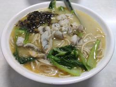 -明呈黄鱼面馆(斜土路店)