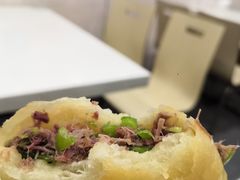 驴肉火烧-保府味道金饼驴肉(橄榄郡店)