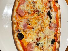 -JINNS锦时 steak&pizza(浸信会礼拜堂旧址店)