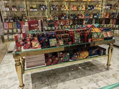 -VENCHI 闻绮(北京国贸商城店)