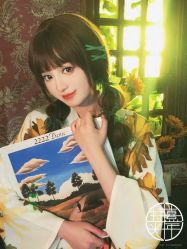 点击看大图 -持熹光年写真体验馆