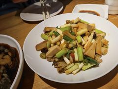 -王慧洁开口虾水饺·地道东北菜(银泰城店)