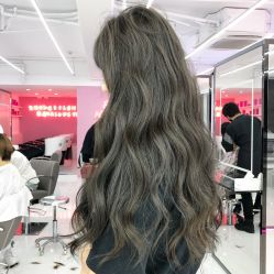 -SWANK SALON