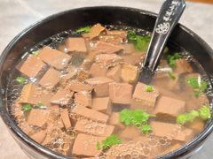 鸡鸭血汤-莱莱小笼·乔艾