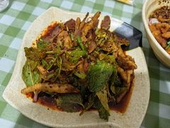 -余庆小吃(小吃一条街店)