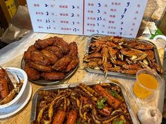-郑记•不夜城烧烤•龙虾•虾蟹(黄鹤楼店)