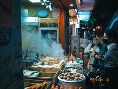-广味炭炉鸡煲(宝业路分店)