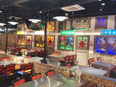 -马路牙子烧烤音乐酒馆(望京店)