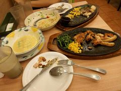 -萨莉亚意式餐厅(黄埔大沙地店)