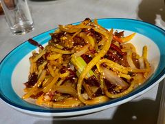 -伊带伊路新疆美食府(呼家楼店)