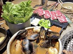 -鑫釜山海鲜烧烤(鑫丰国际店)