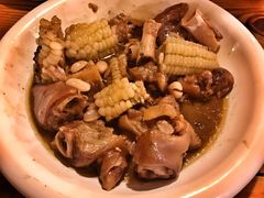 -闯关东东北农家菜(崂山石老人店)