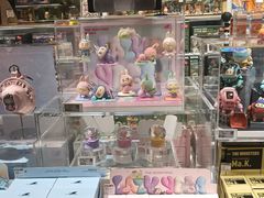 -泡泡玛特POPMART(上海环球港店)