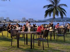 -JW万豪厨房餐厅·滨海草坪烧烤·海鲜·海景(三亚绿发山海天JW万豪酒店)
