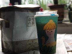 -奈雪的茶(东原悦荟店)