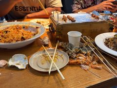 -喝丢一只鞋海鲜烧烤·海肠捞饭(市场店)