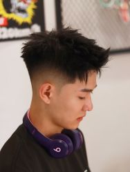 -绅仕門男士理发馆