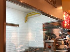 -The Habit Burger Grill 哈比特汉堡(爱琴海店)