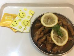 柠檬鸡爪-一粒糖 · 潮汕小吃-海石花特色甜品